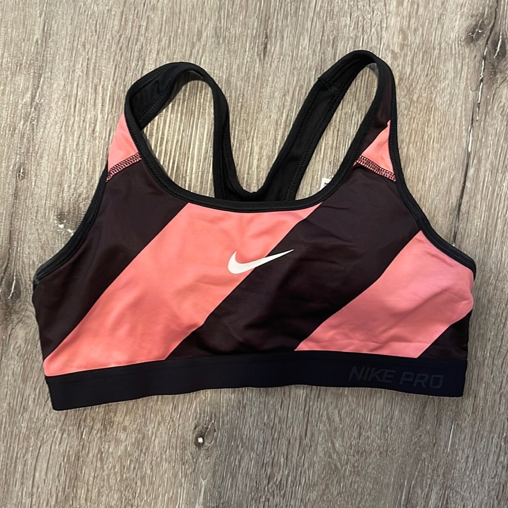 Nike Pro sports bra